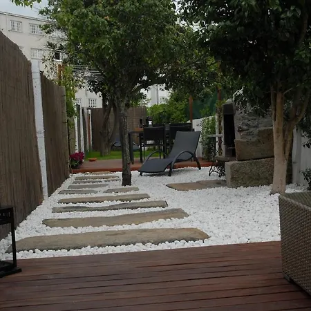 Purple 圣地亚哥－德孔波斯特拉